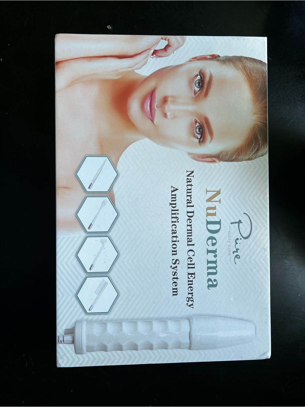 NuDerma White Micro-Needling Derma Pen – White
